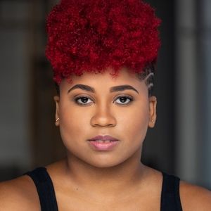 Meet your Posher, Felicia